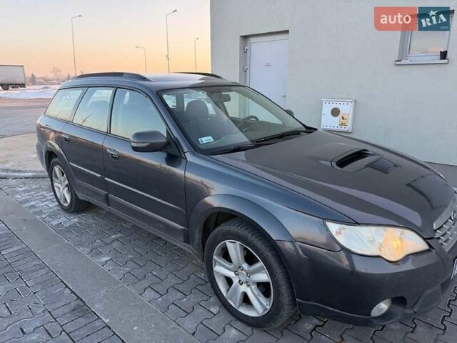 Серый Субару Аутбек, объемом двигателя 2.46 л и пробегом 303 тыс. км за 3300 $, фото 2 на Automoto.ua