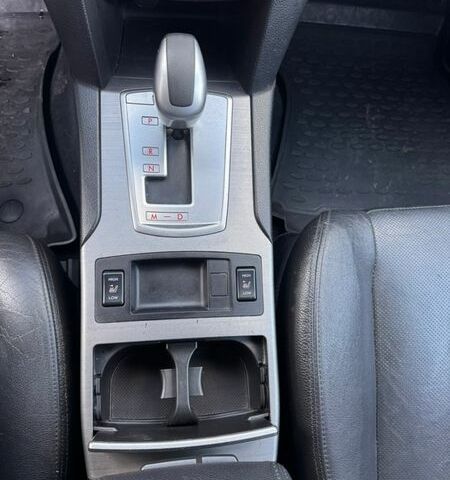 Серый Субару Аутбек, объемом двигателя 2.46 л и пробегом 189 тыс. км за 8700 $, фото 13 на Automoto.ua