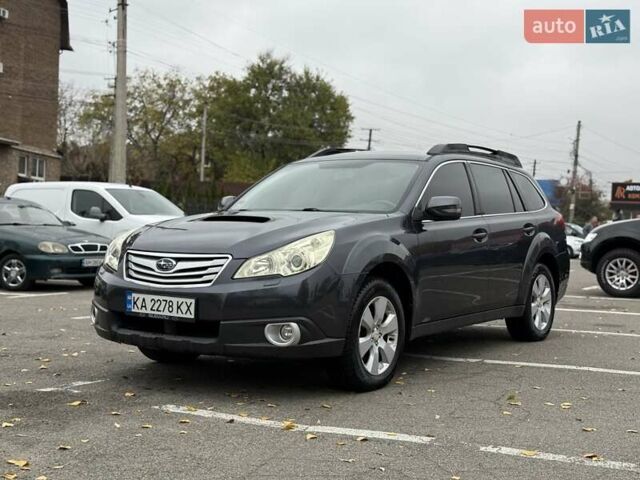 Серый Субару Аутбек, объемом двигателя 2 л и пробегом 350 тыс. км за 6900 $, фото 6 на Automoto.ua