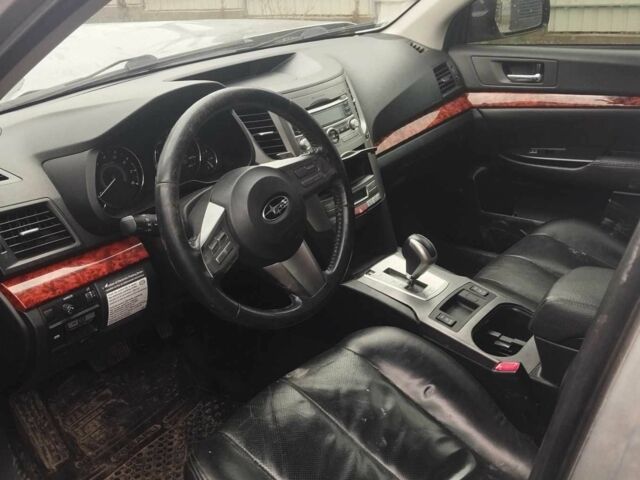 Сірий Субару Аутбек, об'ємом двигуна 0 л та пробігом 3 тис. км за 5000 $, фото 3 на Automoto.ua