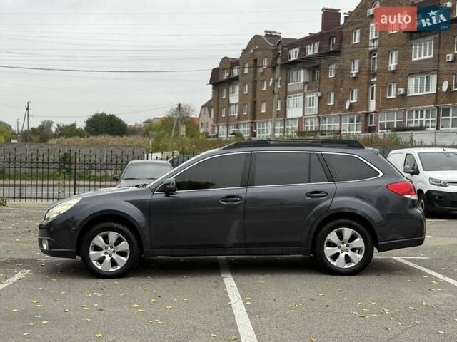 Серый Субару Аутбек, объемом двигателя 2 л и пробегом 350 тыс. км за 6900 $, фото 15 на Automoto.ua
