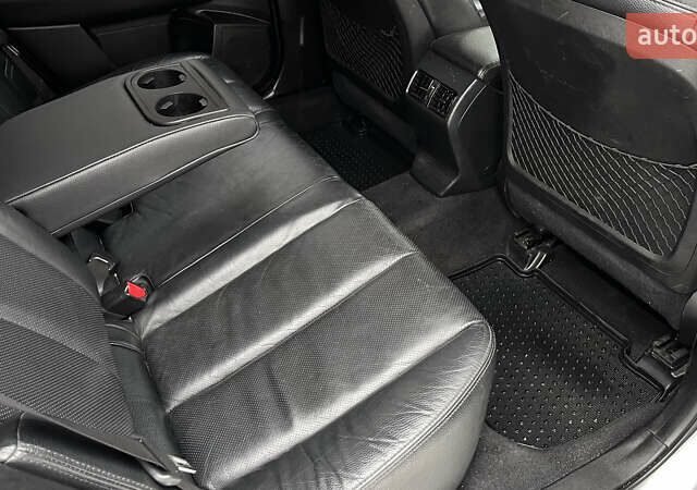 Серый Субару Аутбек, объемом двигателя 2.46 л и пробегом 220 тыс. км за 8300 $, фото 19 на Automoto.ua