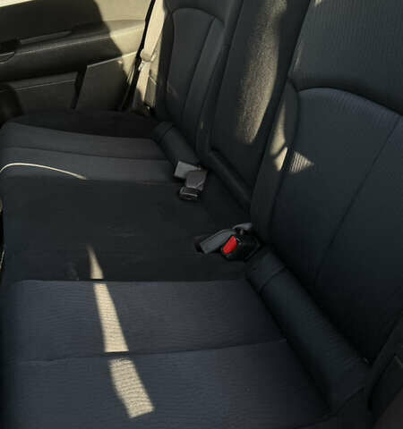 Серый Субару Аутбек, объемом двигателя 2.46 л и пробегом 206 тыс. км за 6700 $, фото 15 на Automoto.ua