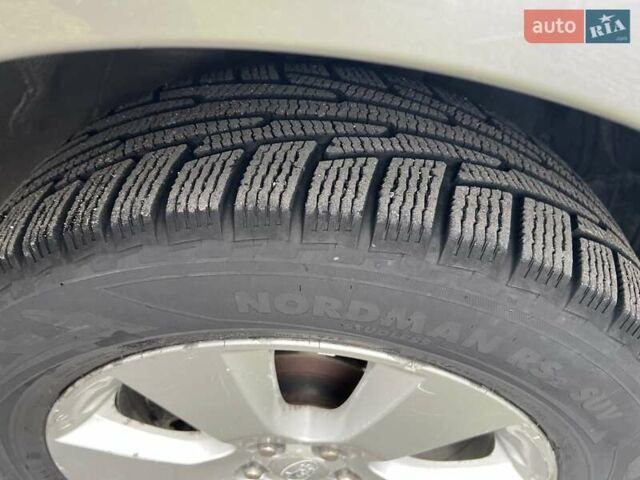 Сірий Субару Аутбек, об'ємом двигуна 2.46 л та пробігом 225 тис. км за 10300 $, фото 10 на Automoto.ua