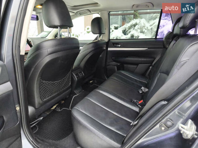 Сірий Субару Аутбек, об'ємом двигуна 2.46 л та пробігом 189 тис. км за 9900 $, фото 24 на Automoto.ua