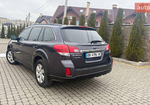 Сірий Субару Аутбек, об'ємом двигуна 2.46 л та пробігом 206 тис. км за 6700 $, фото 9 на Automoto.ua