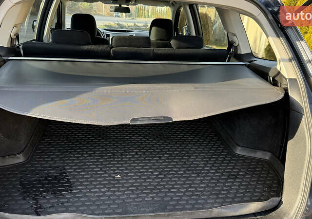 Серый Субару Аутбек, объемом двигателя 2.46 л и пробегом 206 тыс. км за 6700 $, фото 16 на Automoto.ua