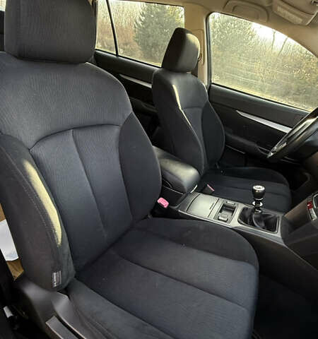 Серый Субару Аутбек, объемом двигателя 2.46 л и пробегом 206 тыс. км за 6700 $, фото 14 на Automoto.ua