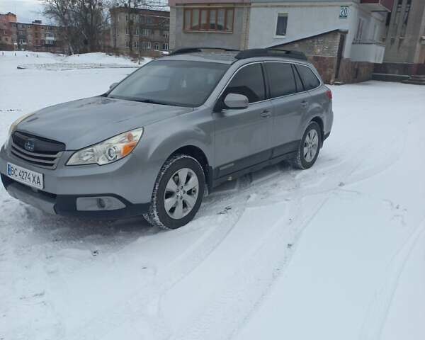 Сірий Субару Аутбек, об'ємом двигуна 2.46 л та пробігом 270 тис. км за 8600 $, фото 6 на Automoto.ua
