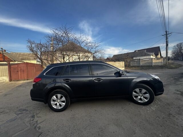 Серый Субару Аутбек, объемом двигателя 2.5 л и пробегом 161 тыс. км за 8200 $, фото 2 на Automoto.ua