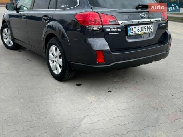 Серый Субару Аутбек, объемом двигателя 2.5 л и пробегом 219 тыс. км за 7900 $, фото 8 на Automoto.ua