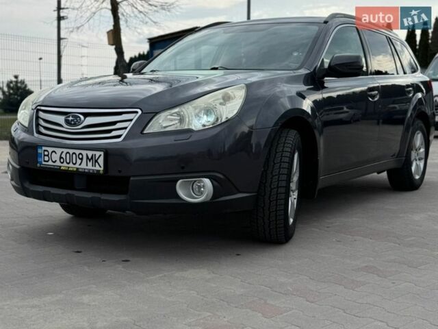 Серый Субару Аутбек, объемом двигателя 2.5 л и пробегом 219 тыс. км за 7900 $, фото 1 на Automoto.ua