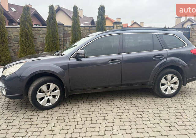 Сірий Субару Аутбек, об'ємом двигуна 2.46 л та пробігом 206 тис. км за 6700 $, фото 7 на Automoto.ua
