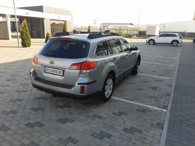 Серый Субару Аутбек, объемом двигателя 2.5 л и пробегом 225 тыс. км за 7800 $, фото 18 на Automoto.ua