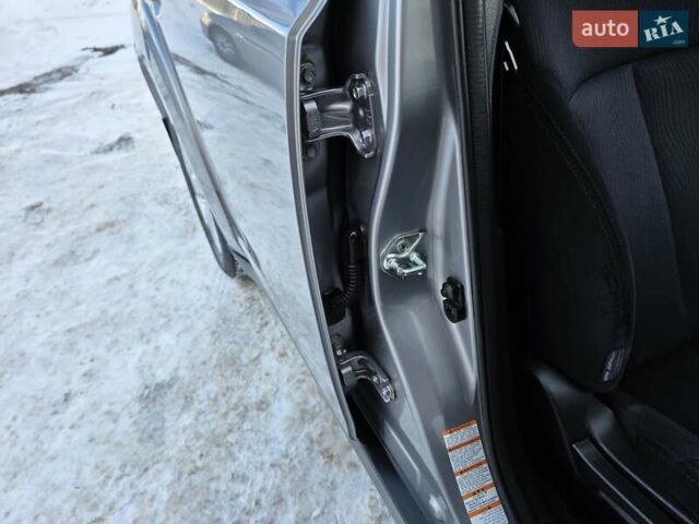 Серый Субару Аутбек, объемом двигателя 2.5 л и пробегом 219 тыс. км за 8333 $, фото 45 на Automoto.ua