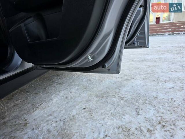 Серый Субару Аутбек, объемом двигателя 2.5 л и пробегом 219 тыс. км за 8333 $, фото 60 на Automoto.ua