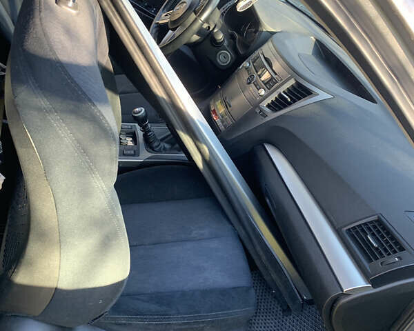 Серый Субару Аутбек, объемом двигателя 2 л и пробегом 1 тыс. км за 3000 $, фото 12 на Automoto.ua