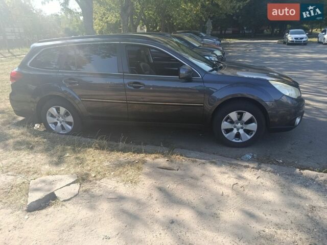 Сірий Субару Аутбек, об'ємом двигуна 2.46 л та пробігом 223 тис. км за 7500 $, фото 4 на Automoto.ua