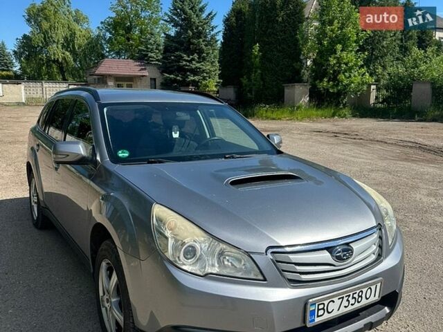 Сірий Субару Аутбек, об'ємом двигуна 2 л та пробігом 307 тис. км за 6499 $, фото 13 на Automoto.ua