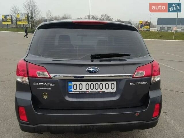 Сірий Субару Аутбек, об'ємом двигуна 2.46 л та пробігом 204 тис. км за 9800 $, фото 4 на Automoto.ua