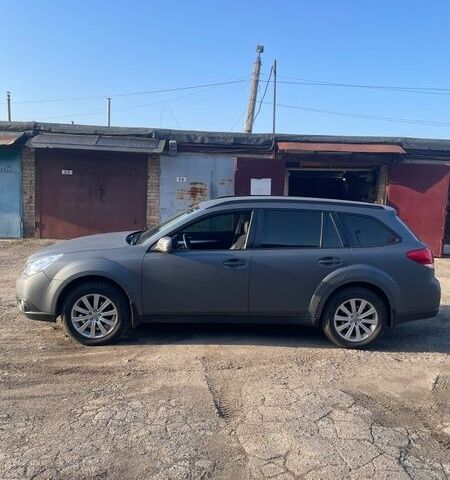 Сірий Субару Аутбек, об'ємом двигуна 2.46 л та пробігом 247 тис. км за 10000 $, фото 3 на Automoto.ua