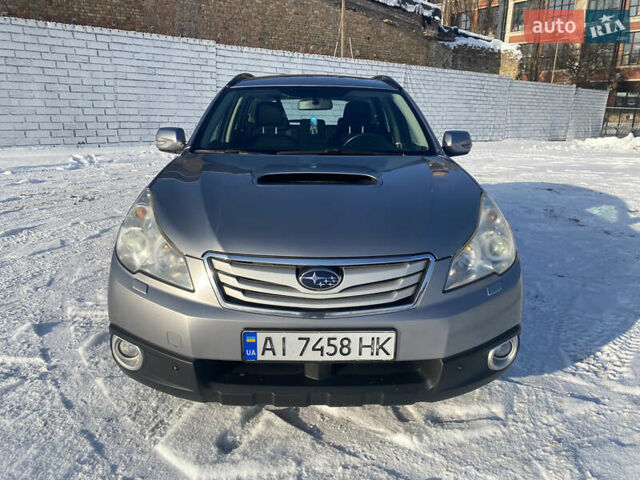 Сірий Субару Аутбек, об'ємом двигуна 2 л та пробігом 283 тис. км за 7600 $, фото 6 на Automoto.ua