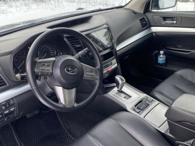 Сірий Субару Аутбек, об'ємом двигуна 2.5 л та пробігом 175 тис. км за 10500 $, фото 10 на Automoto.ua