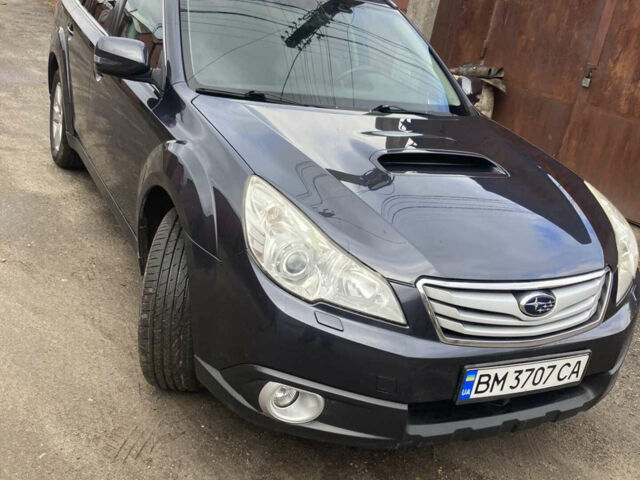 Серый Субару Аутбек, объемом двигателя 2 л и пробегом 257 тыс. км за 7900 $, фото 1 на Automoto.ua