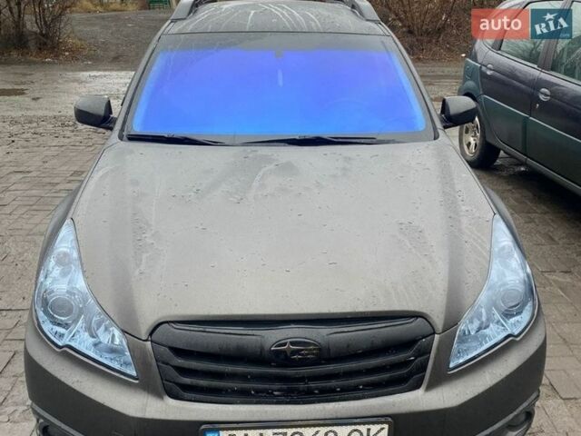Сірий Субару Аутбек, об'ємом двигуна 2.46 л та пробігом 273 тис. км за 9500 $, фото 6 на Automoto.ua