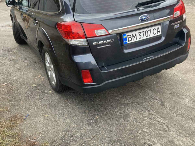 Серый Субару Аутбек, объемом двигателя 2 л и пробегом 257 тыс. км за 7900 $, фото 2 на Automoto.ua