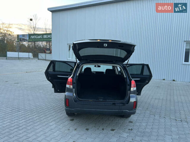 Сірий Субару Аутбек, об'ємом двигуна 2.46 л та пробігом 230 тис. км за 8300 $, фото 26 на Automoto.ua