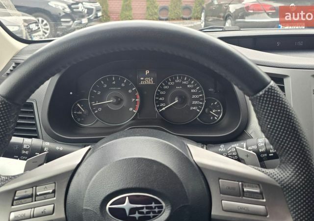 Серый Субару Аутбек, объемом двигателя 2.46 л и пробегом 225 тыс. км за 8900 $, фото 14 на Automoto.ua
