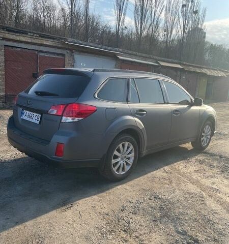 Сірий Субару Аутбек, об'ємом двигуна 2.46 л та пробігом 247 тис. км за 10000 $, фото 5 на Automoto.ua