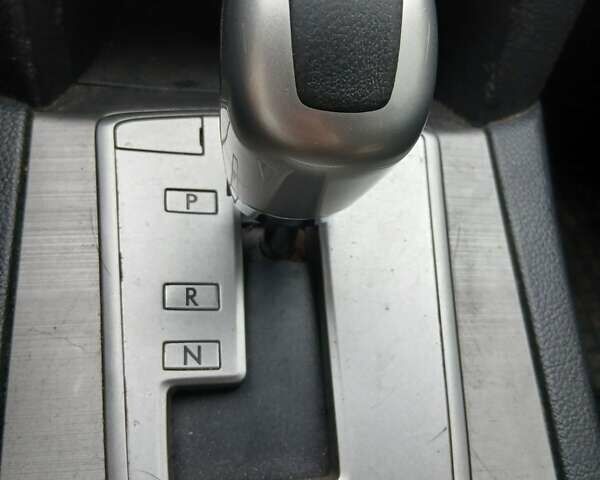 Серый Субару Аутбек, объемом двигателя 2.46 л и пробегом 210 тыс. км за 9200 $, фото 10 на Automoto.ua