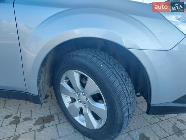 Серый Субару Аутбек, объемом двигателя 2 л и пробегом 174 тыс. км за 9000 $, фото 13 на Automoto.ua