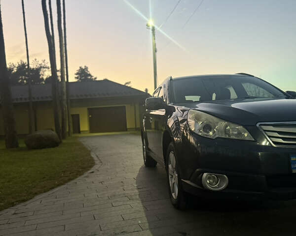 Серый Субару Аутбек, объемом двигателя 2.46 л и пробегом 198 тыс. км за 8750 $, фото 12 на Automoto.ua