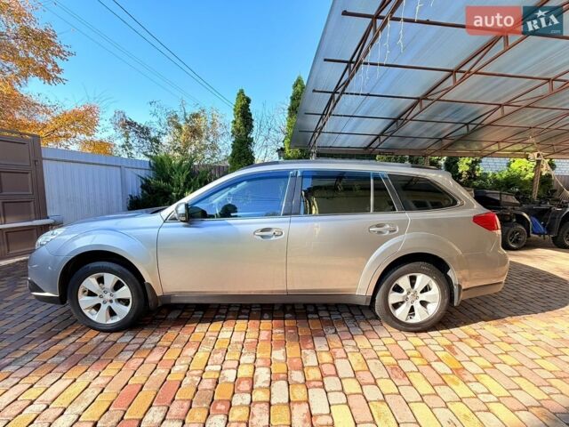 Сірий Субару Аутбек, об'ємом двигуна 2.46 л та пробігом 264 тис. км за 8500 $, фото 29 на Automoto.ua