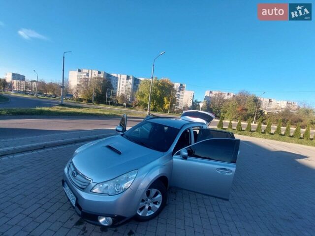 Серый Субару Аутбек, объемом двигателя 2 л и пробегом 174 тыс. км за 9000 $, фото 7 на Automoto.ua