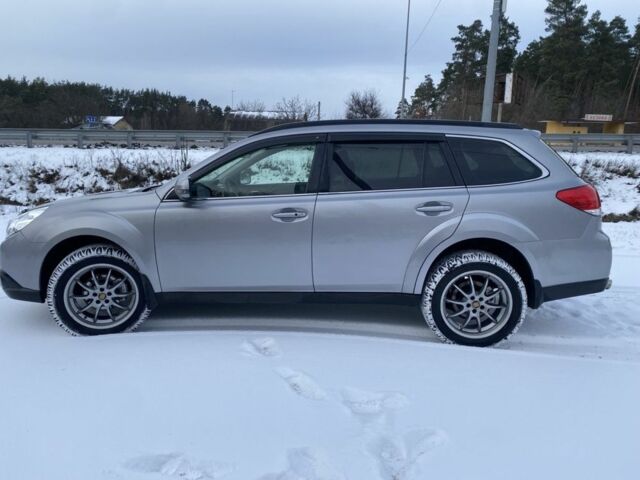 Сірий Субару Аутбек, об'ємом двигуна 2.5 л та пробігом 175 тис. км за 10500 $, фото 1 на Automoto.ua