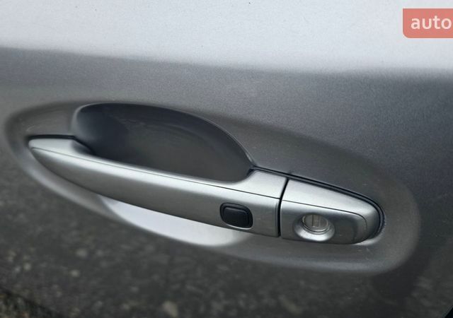 Серый Субару Аутбек, объемом двигателя 2.46 л и пробегом 225 тыс. км за 8900 $, фото 8 на Automoto.ua