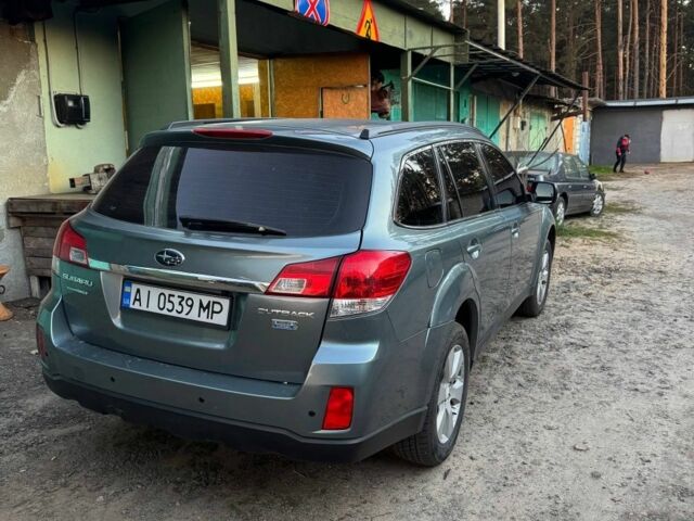 Серый Субару Аутбек, объемом двигателя 2 л и пробегом 230 тыс. км за 8191 $, фото 4 на Automoto.ua