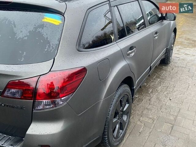 Сірий Субару Аутбек, об'ємом двигуна 2.46 л та пробігом 273 тис. км за 9500 $, фото 4 на Automoto.ua