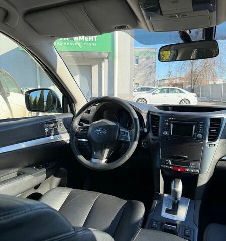 Сірий Субару Аутбек, об'ємом двигуна 2.46 л та пробігом 322 тис. км за 8700 $, фото 47 на Automoto.ua