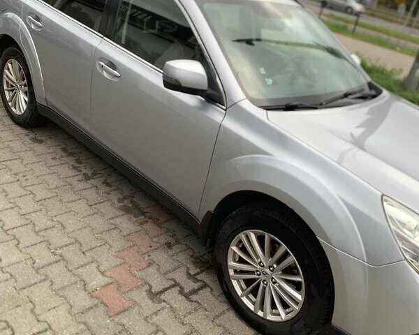 Сірий Субару Аутбек, об'ємом двигуна 2.46 л та пробігом 245 тис. км за 11000 $, фото 10 на Automoto.ua