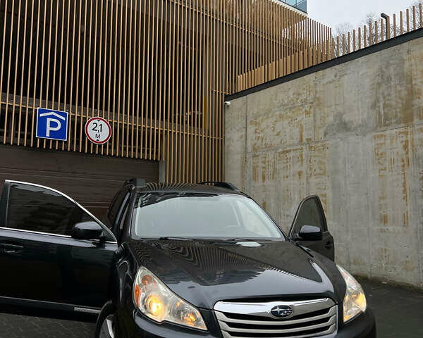 Серый Субару Аутбек, объемом двигателя 2.46 л и пробегом 225 тыс. км за 8900 $, фото 19 на Automoto.ua