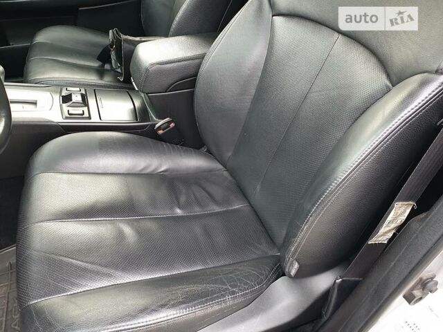 Серый Субару Аутбек, объемом двигателя 2.5 л и пробегом 322 тыс. км за 9200 $, фото 56 на Automoto.ua