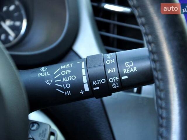 Сірий Субару Аутбек, об'ємом двигуна 2 л та пробігом 251 тис. км за 6800 $, фото 36 на Automoto.ua