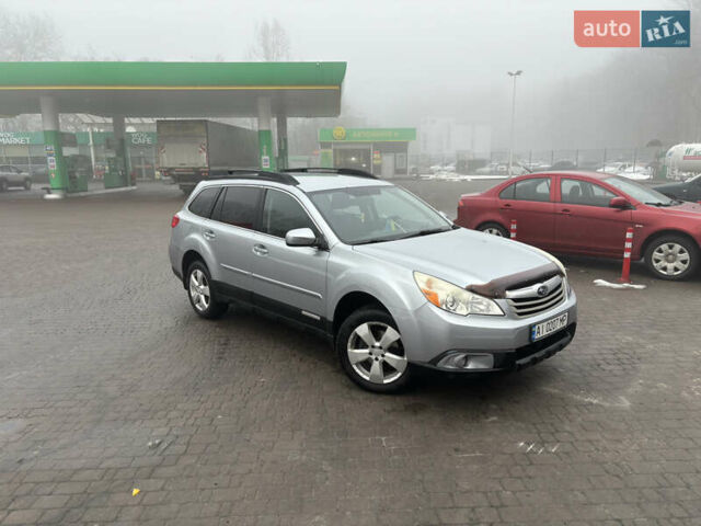 Сірий Субару Аутбек, об'ємом двигуна 2.5 л та пробігом 240 тис. км за 8900 $, фото 2 на Automoto.ua