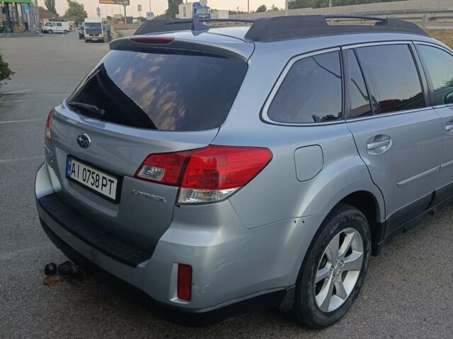 Сірий Субару Аутбек, об'ємом двигуна 2.46 л та пробігом 170 тис. км за 9200 $, фото 21 на Automoto.ua