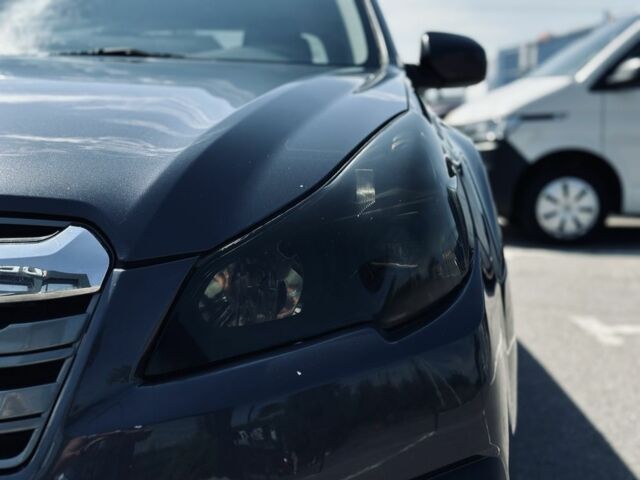 Серый Субару Аутбек, объемом двигателя 2.46 л и пробегом 296 тыс. км за 8999 $, фото 6 на Automoto.ua